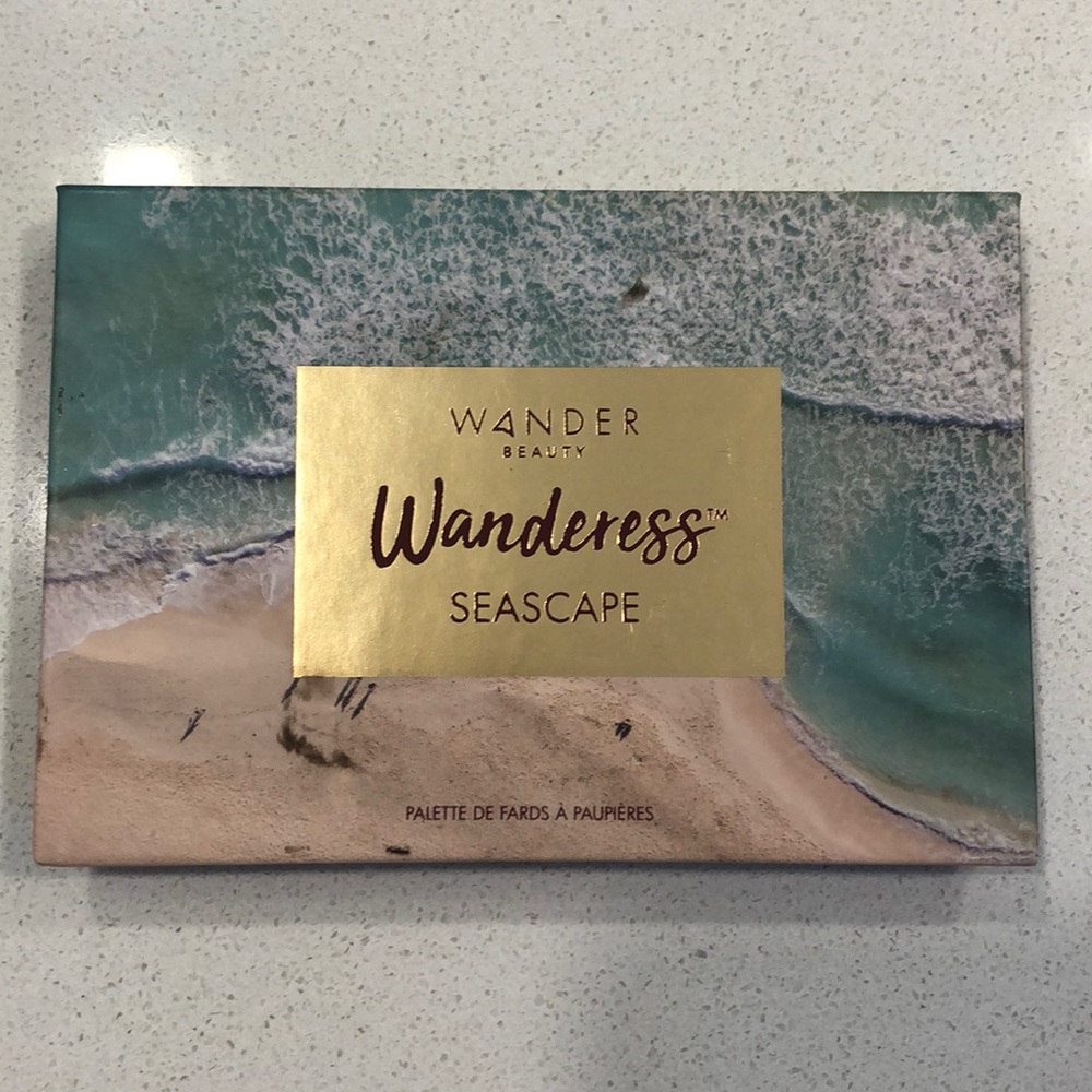 Wanderess seascape palette